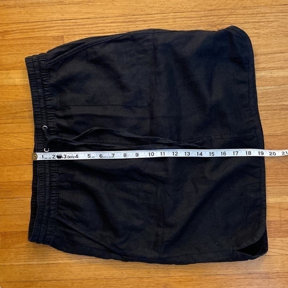 LORD and Taylor linen skirt navy blue slits scalloped hem pockets size small - Picture 12 of 14